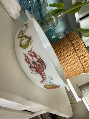 VTG white milk glass casserole dish featuring rare "Lobster" pattern JAJ Pyrex